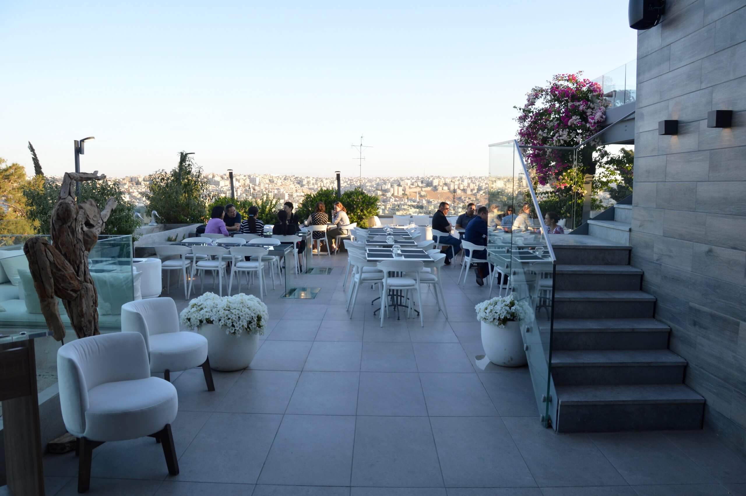 the-loft-3-summer-outdoor-rooftop-restaurant-and-bar-cocktails-food-main-page-3-scaled